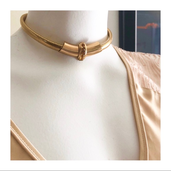 Vintage Jewelry - 💫sold💫 CORO Vintage Gold Plated Choker Necklace